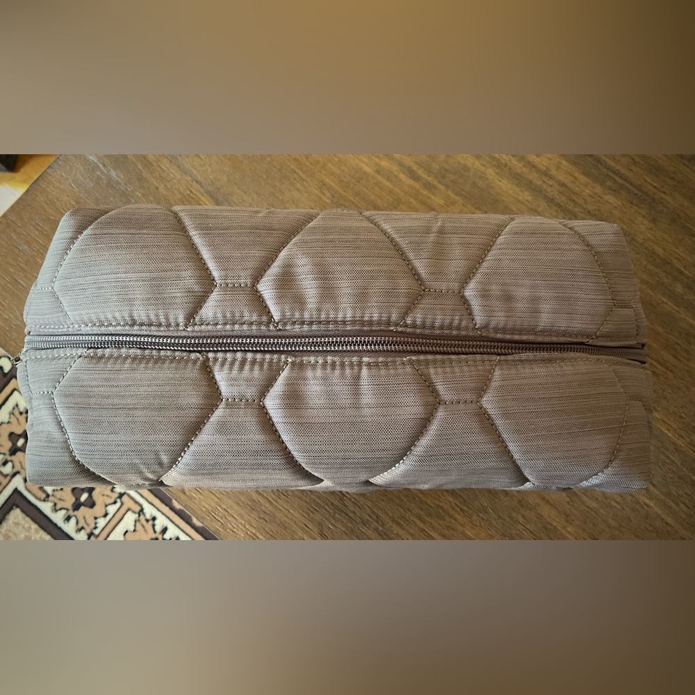 Lug Bumper Cosmetic Bag. Brushed Walnut. NWT - Picture 7 of 11